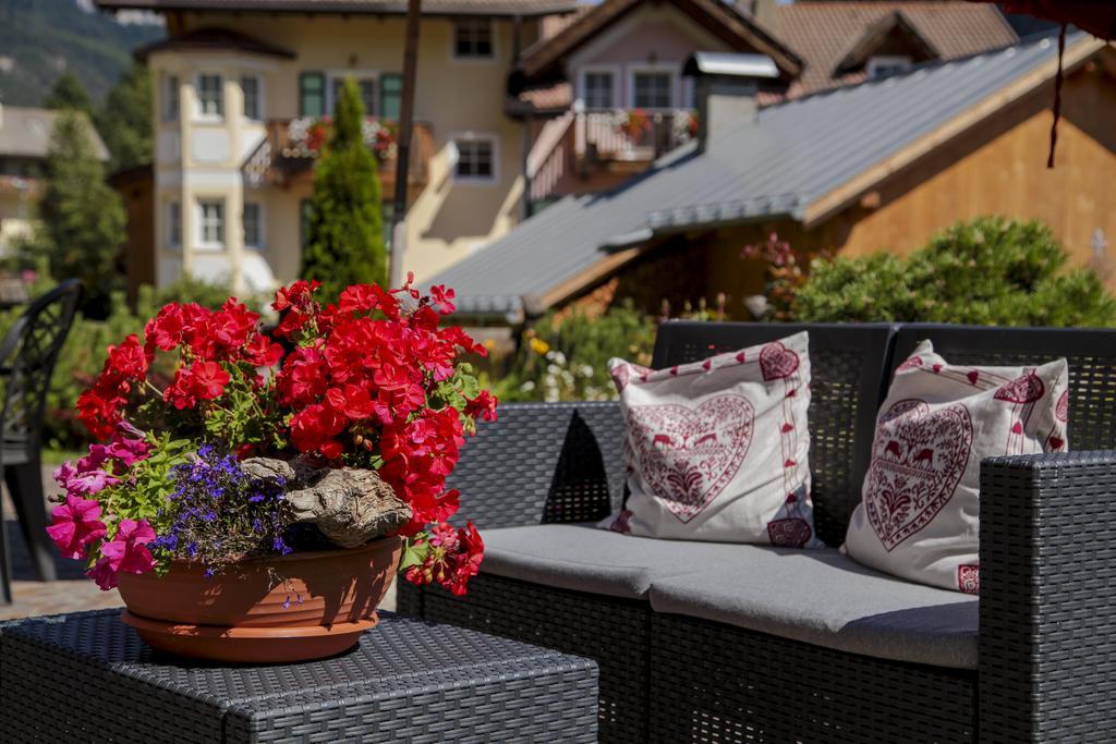 Garni Pra Fiori Otel Campitello di Fassa Dış mekan fotoğraf