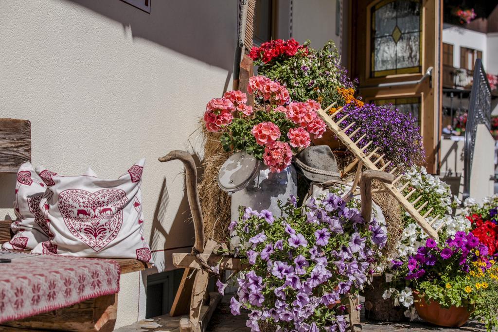 Garni Pra Fiori Otel Campitello di Fassa Dış mekan fotoğraf